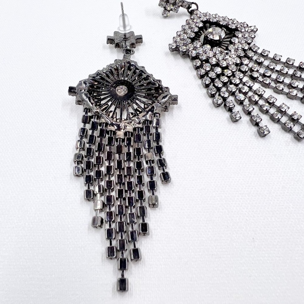 Stunning Rhinestone Chandelier Gun Metal Tone 3” Post Earrings - Picture 4 of 7